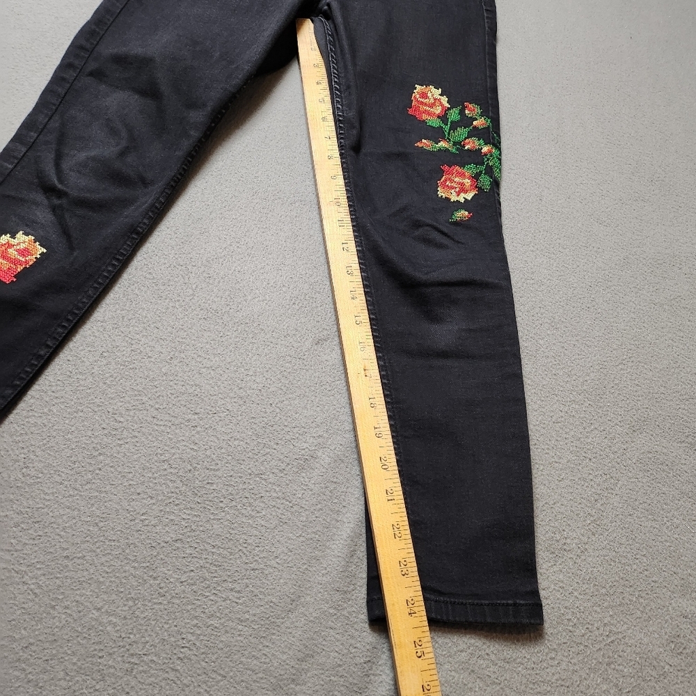 Topshop Jamie High Waisted Embroidered Roses Black Cropped Stretchy Jeans 30 - Picture 12 of 14